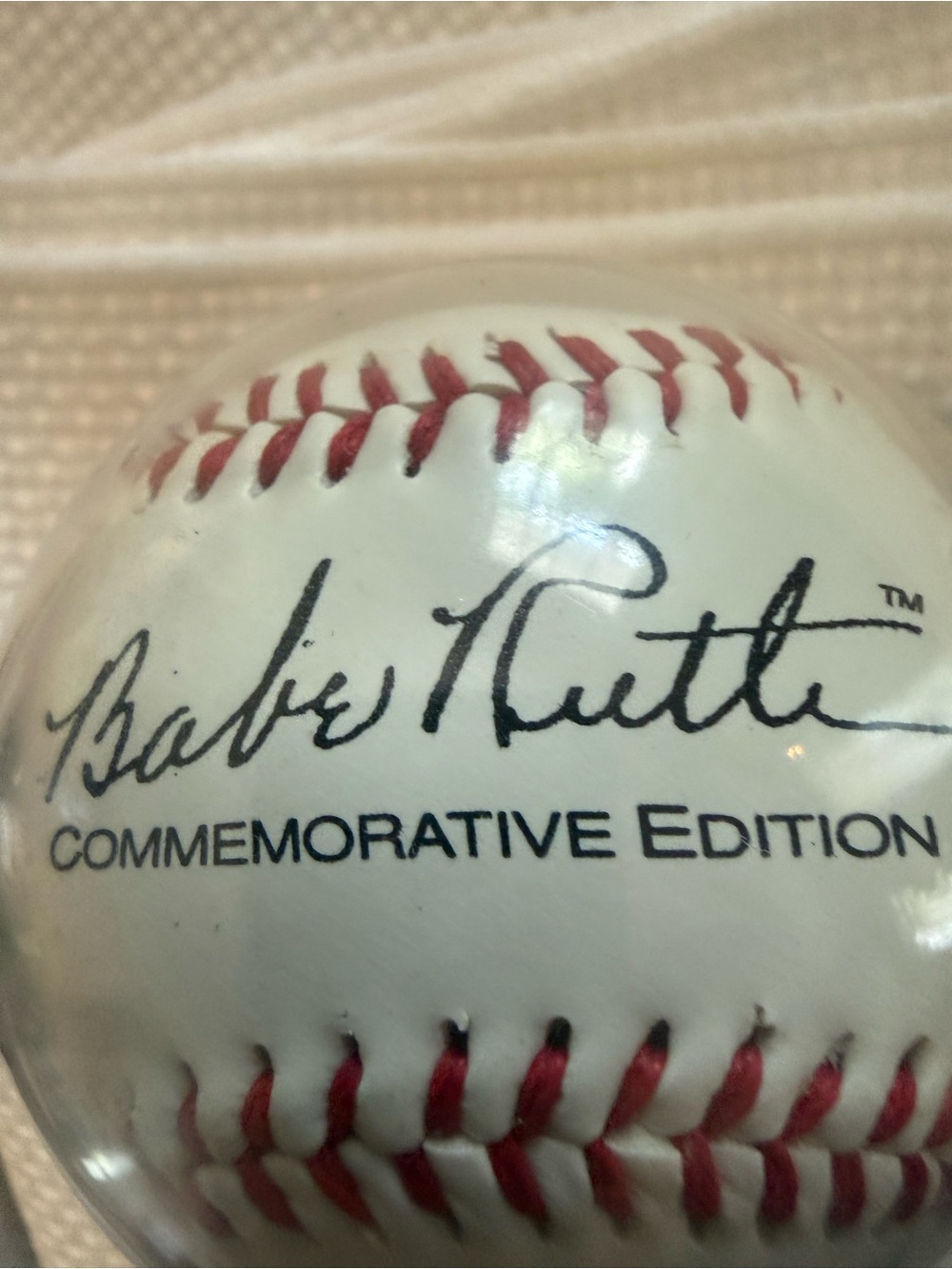 Babe Rooth Commemorative White Red-Trim Baseball Display - Picture 3 of 3